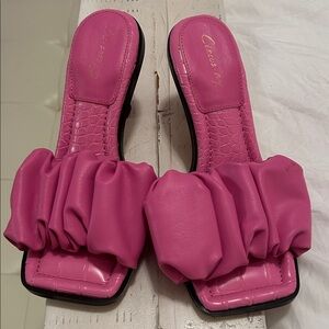 Circus by Sam Edelman Pink Ruffle Mules